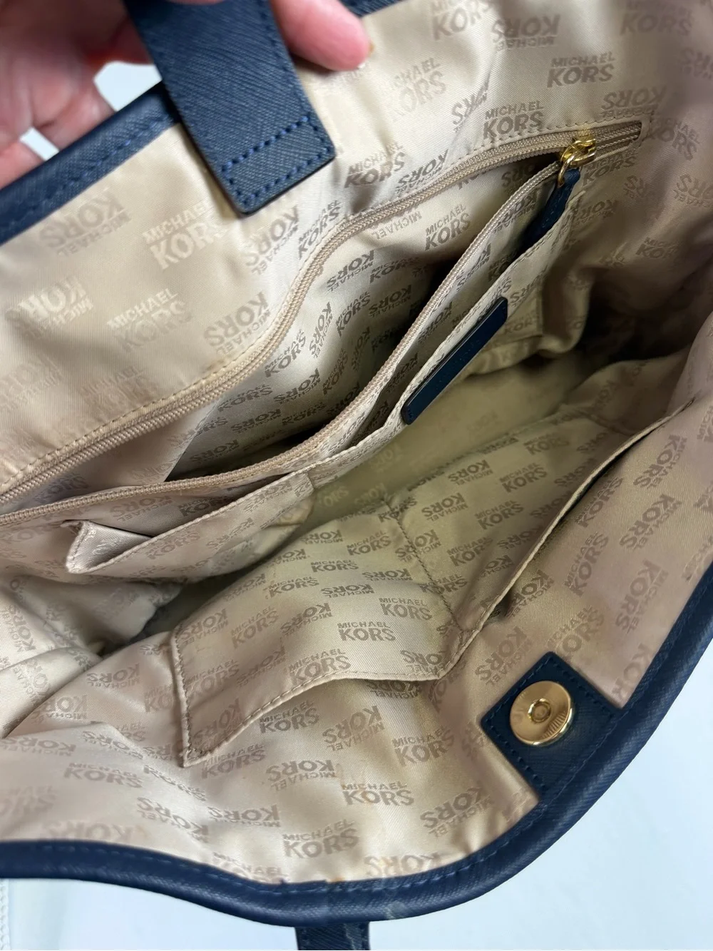 Michael Kors Blue Floral Tote - Perfect Size - excellent condition and quality